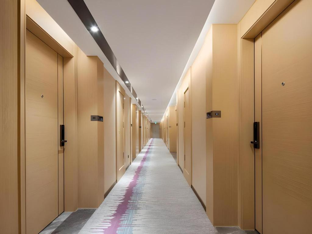 Lavande Hotel (Guangzhou Quzhuang Subway Station Store) 30/36