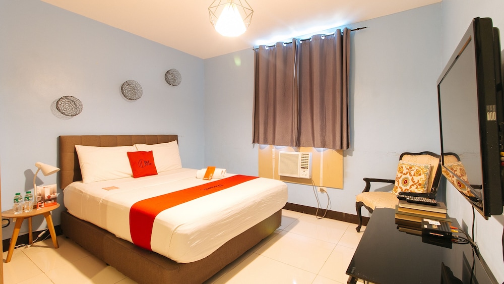 Reddoorz Plus Kamuning Quezon City 11/64