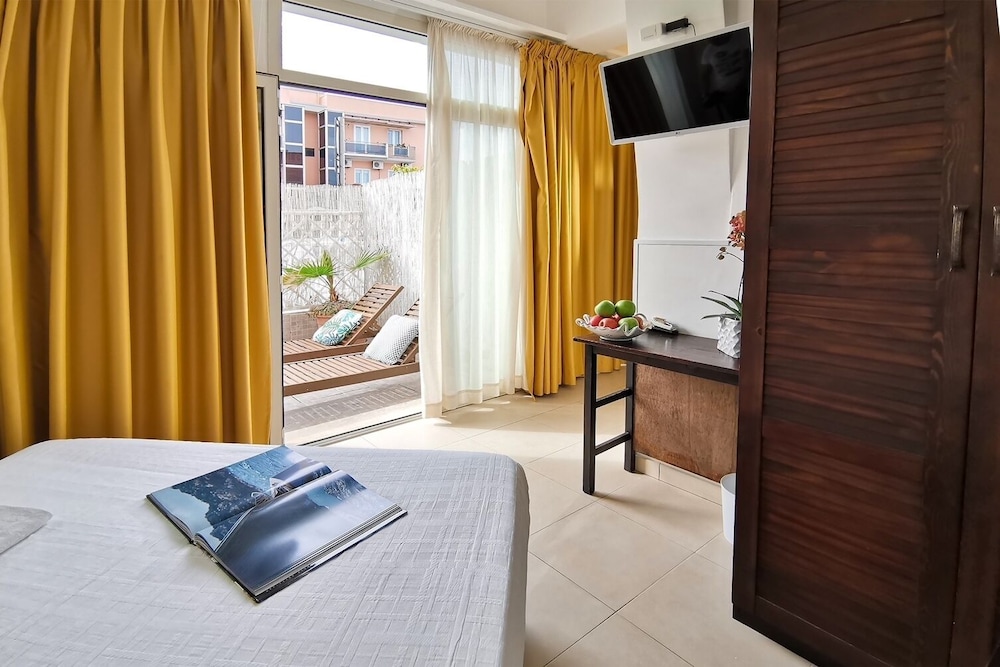 Hotel Poetto 13/24