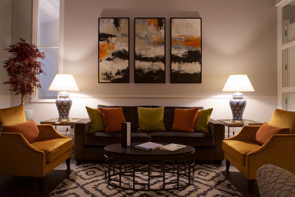 54 Queens Gate Hotel 29/50