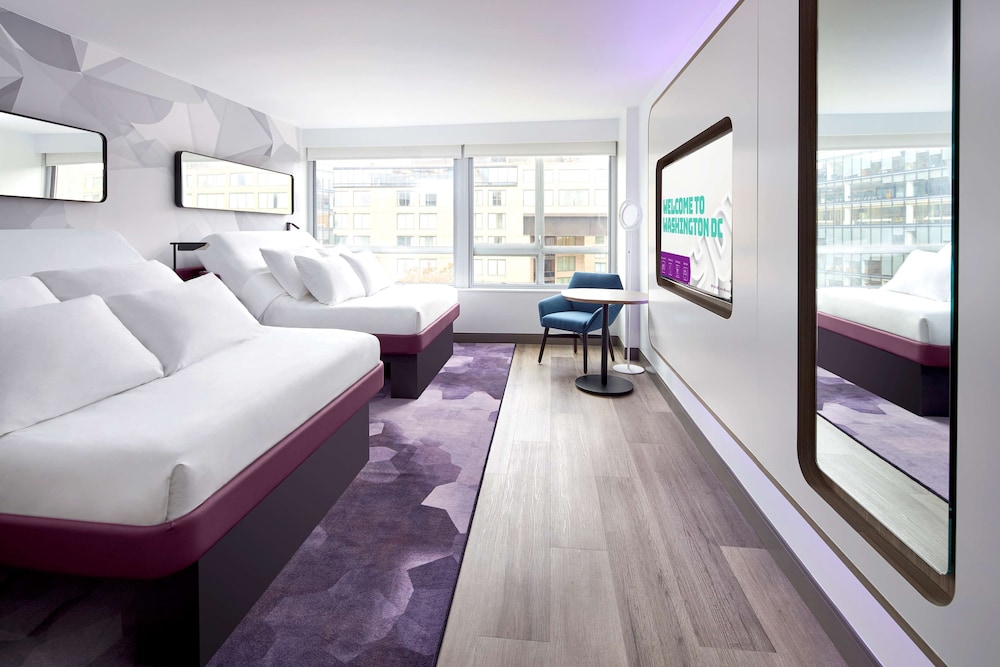 YOTEL Washington DC, Select by Hilton 16/50