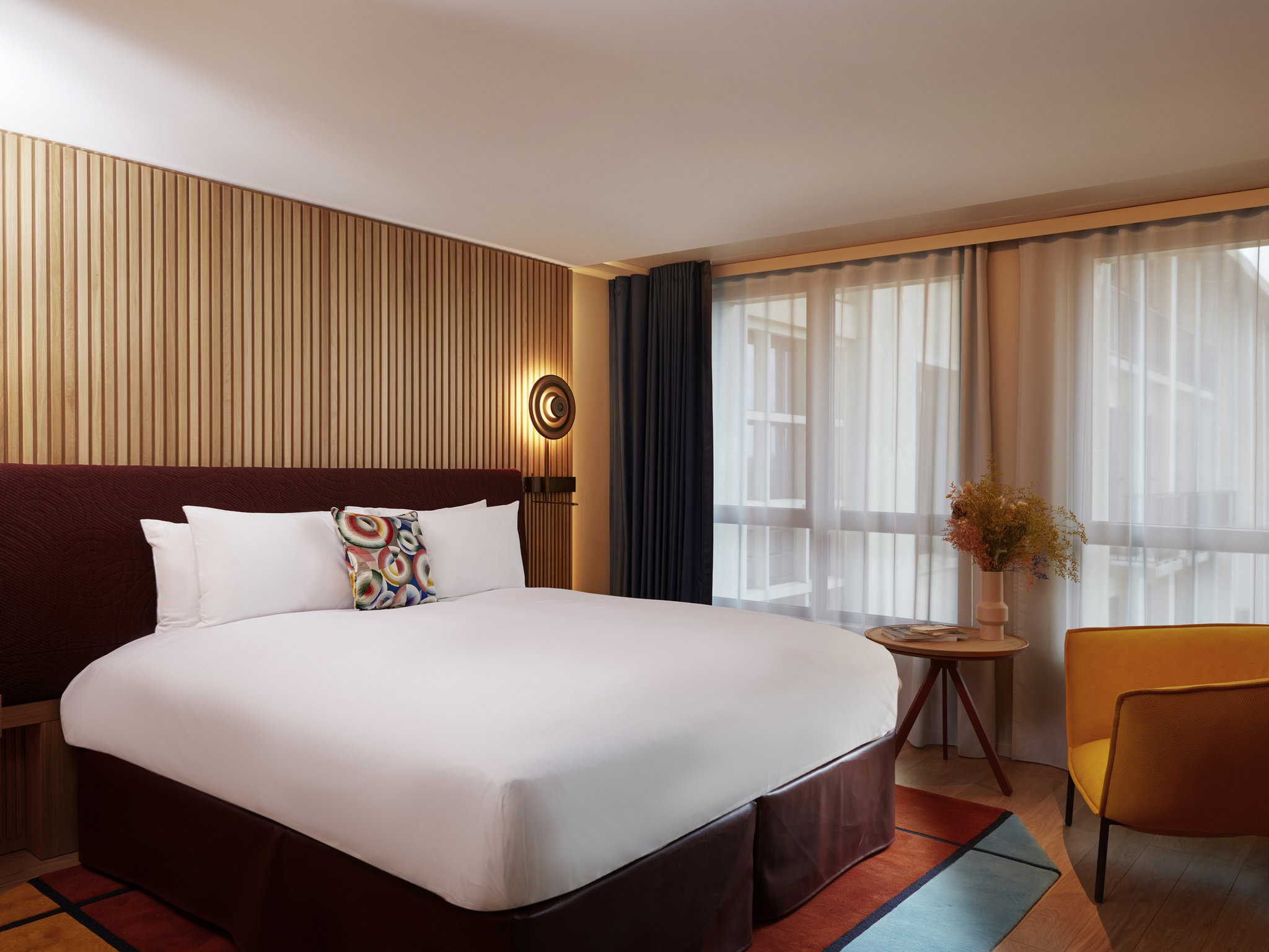 JUNIOR SUITE, STUDIO, DOUBLE OR TWIN BED, COURTYARD VIEW