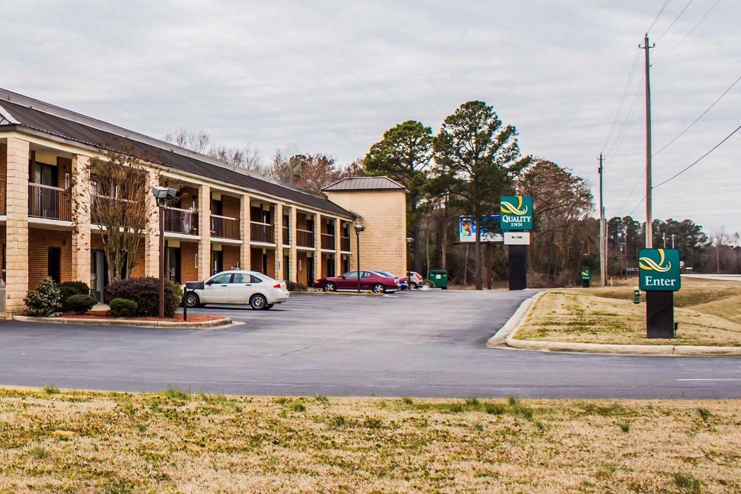 Quality Inn Kinston Hwy 70 33/33