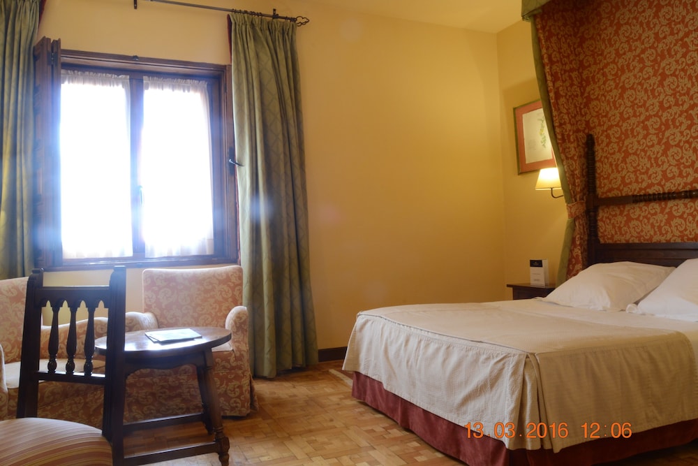 PARADOR DE TORDESILLAS 9/50