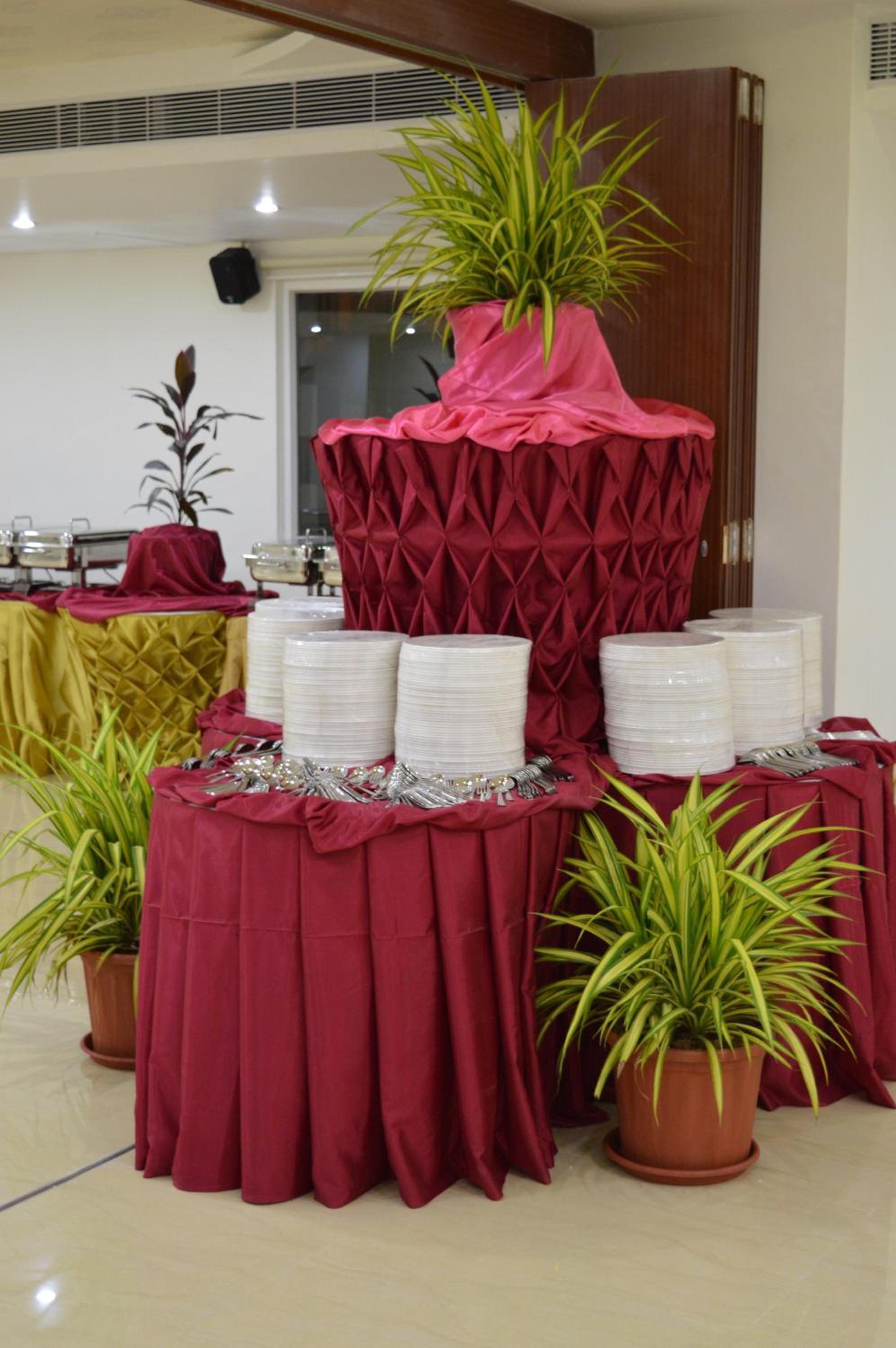 OYO 1489 Hotel Diamonds Pearl 10/42