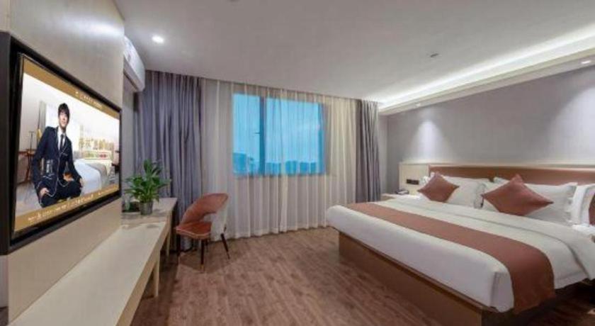 GYA Shanghai Long Distance Passenger Terminal Hotel 16/49