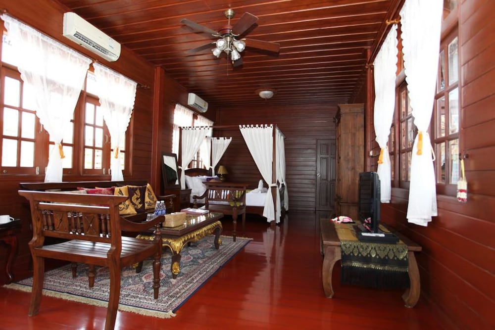 Baan Thai Lanna Pattaya 56/76