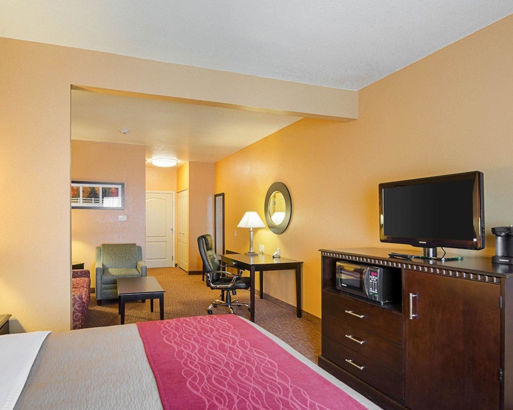 Comfort Inn Suites Orange Montpelier 36/55