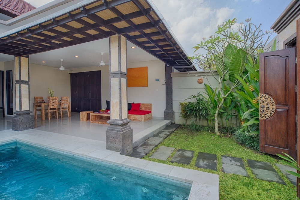 Puri Canggu Villas & Rooms 7/68