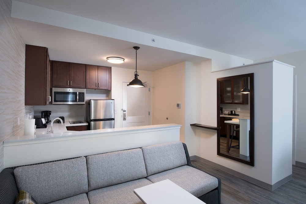 RESIDENCE INN ATLANTA PERIMETER CENTER DUNWOODY 7/44