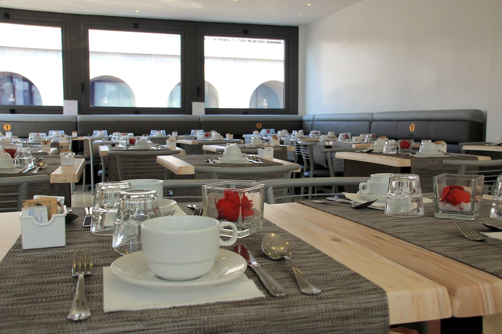 Hotel Aphrodite 33/48