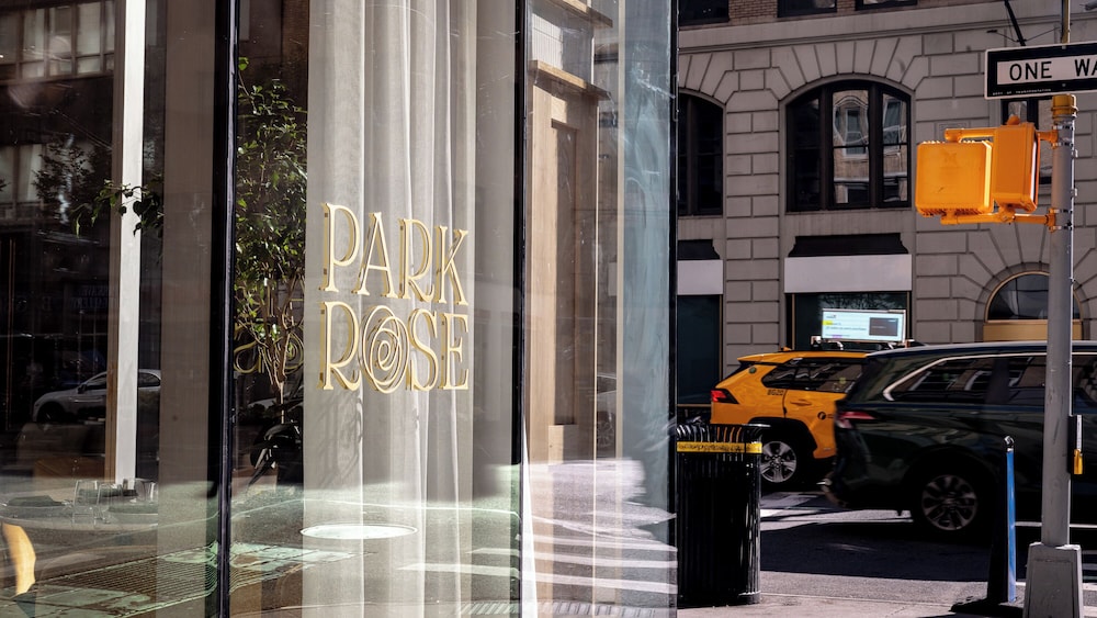 Hotel Park Ave 62/73