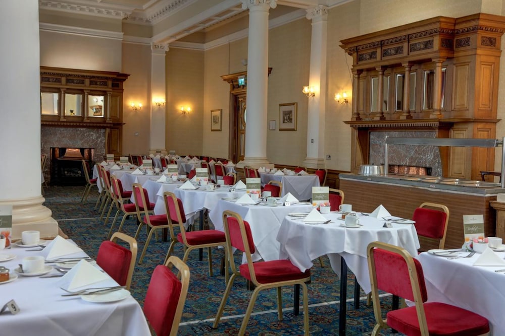 Crown And Mitre Hotel Sure Hotel Collection By Best Western 57/74