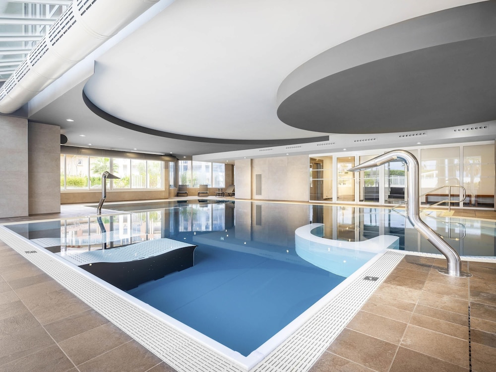 Mercury Thalasso and Spa Port Frejus 38/74