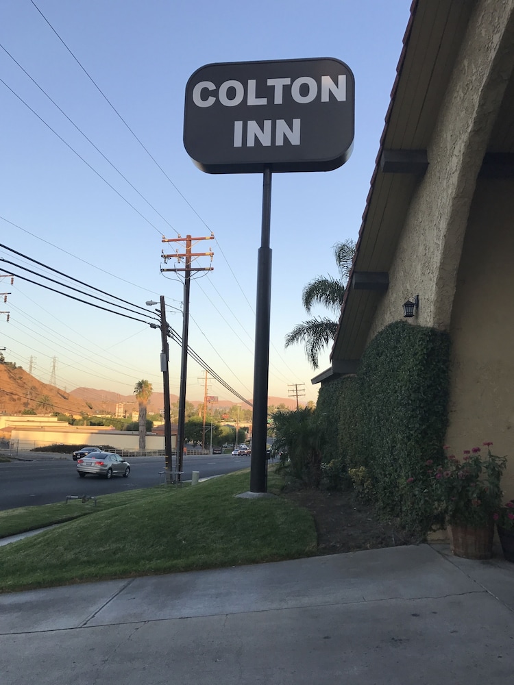 Colton Inn 1/26