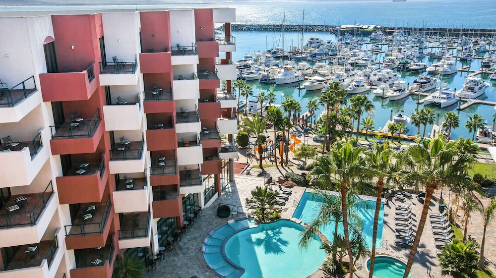 Hotel Coral And Marina 9/68