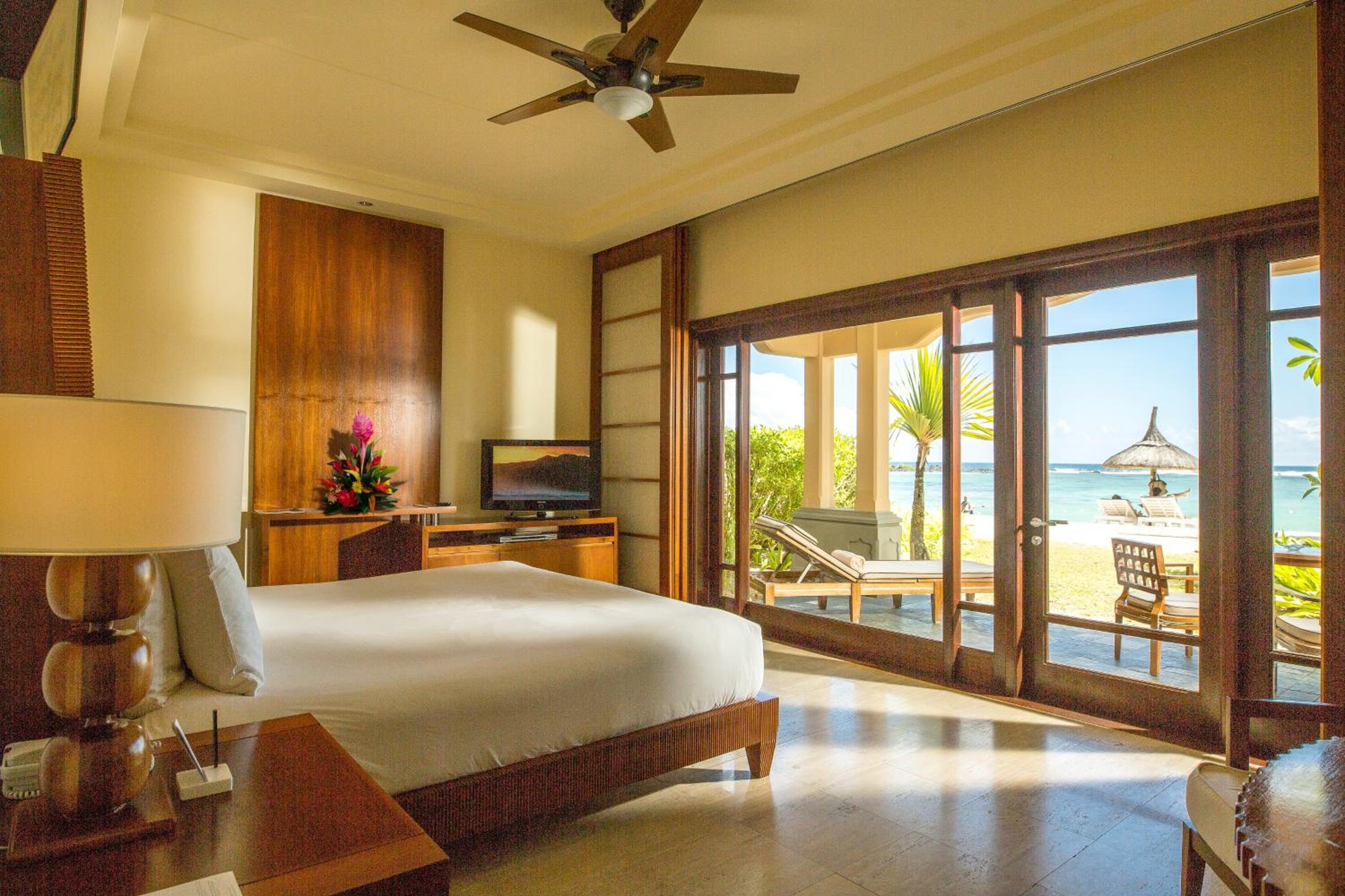 Junior Suite, Bunk Bed, Beach Front