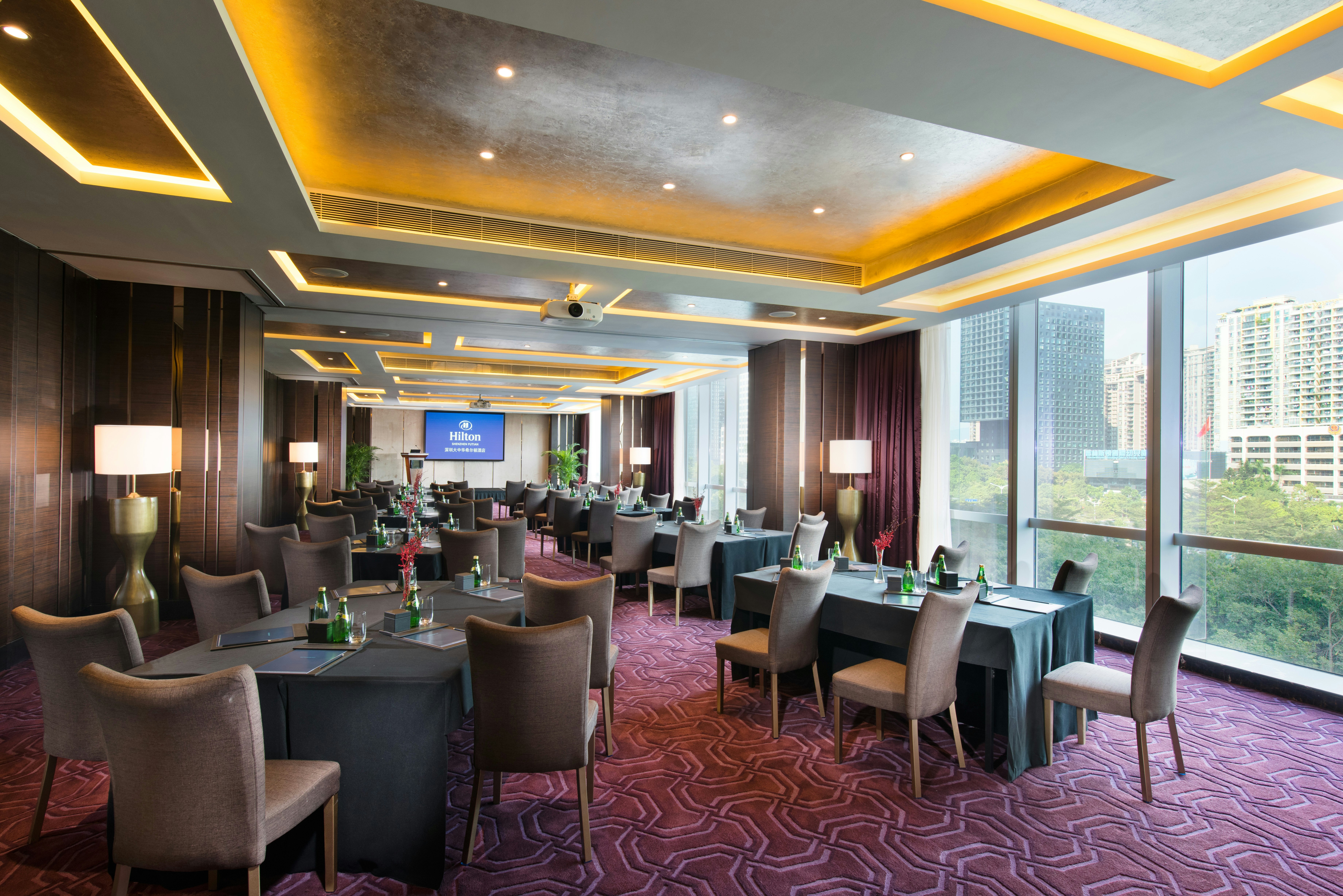 Hilton Shenzhen Futian 16/33