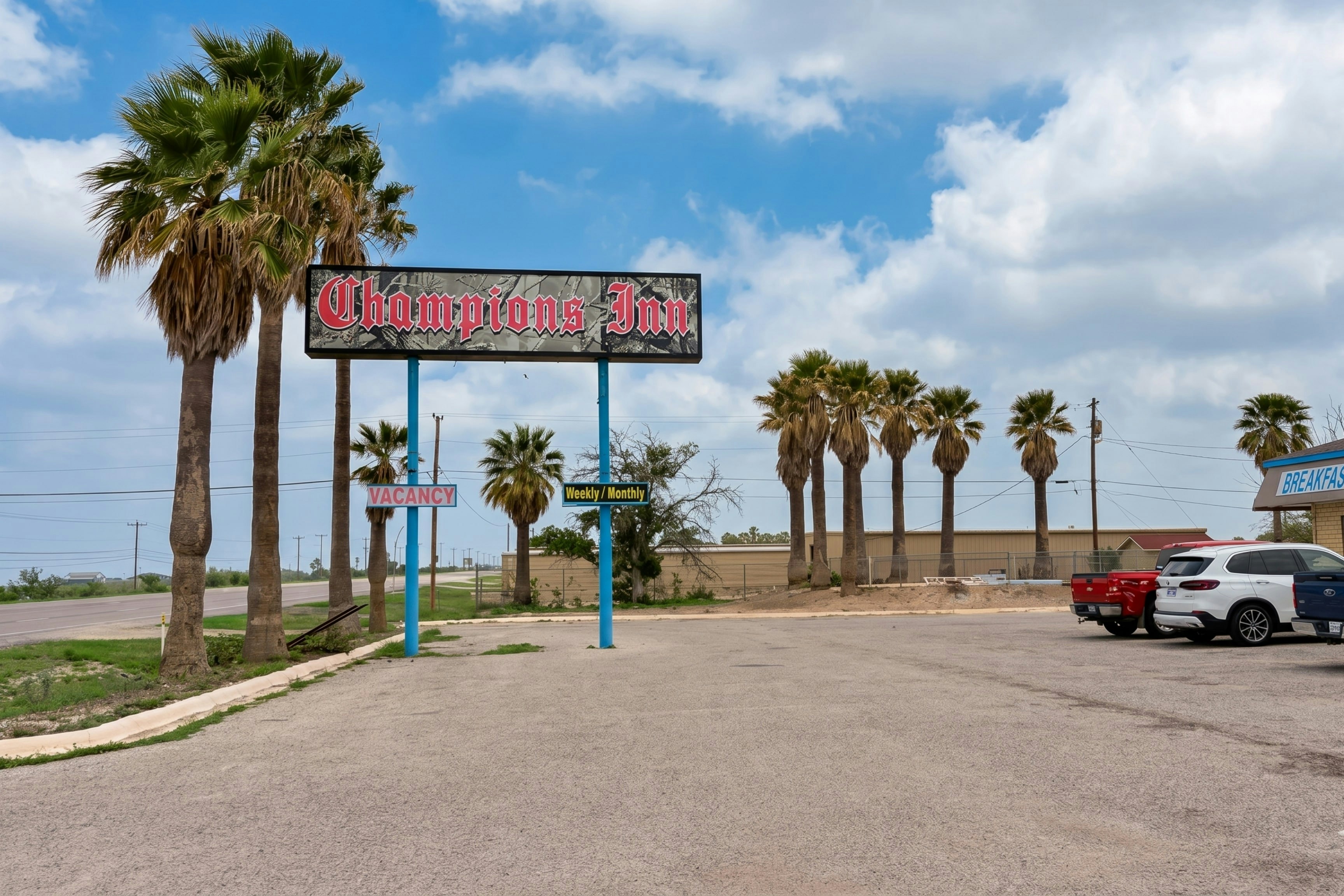 Champions Inn Del Rio Near Lake 28/40