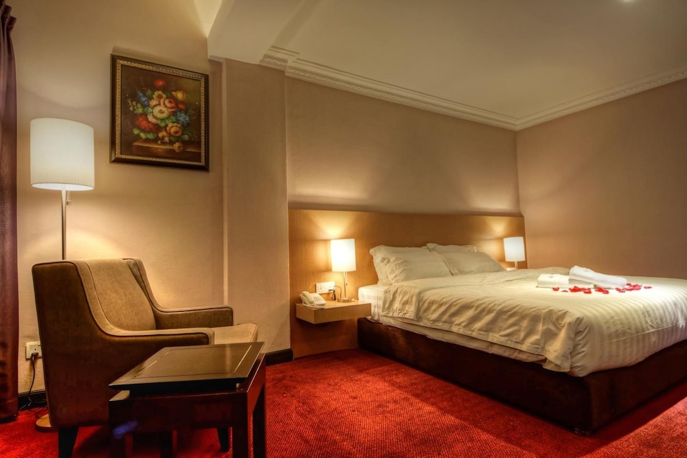 Merdeka Hotel 14/50