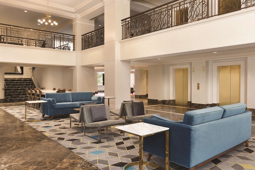 The American Hotel Atlanta Downtown, Tapestry by Hilton 46/81