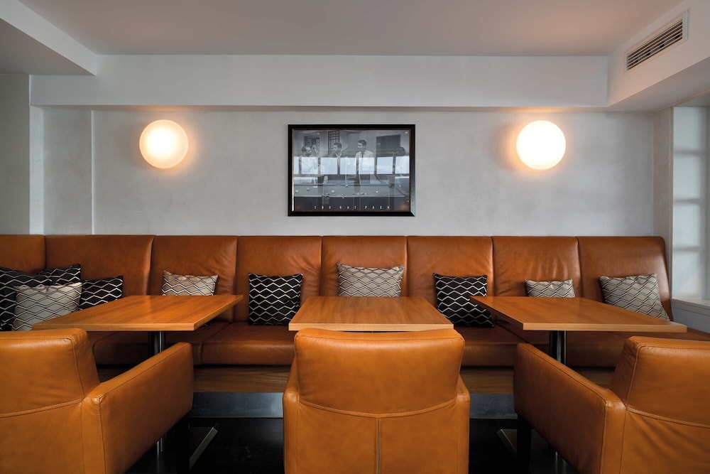 Sunday Hotel Bad Honnef 40/64