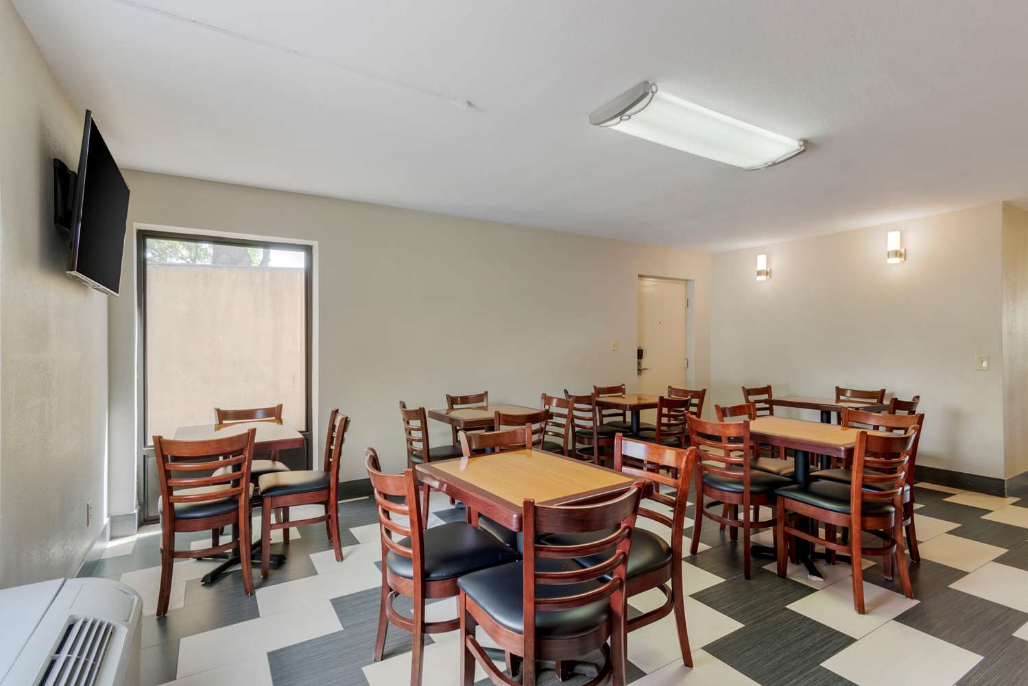 Quality Inn Acworth 35/44