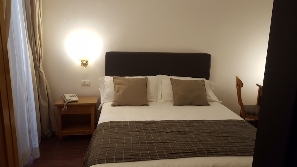 Real Orto Botanico Hotel 20/62