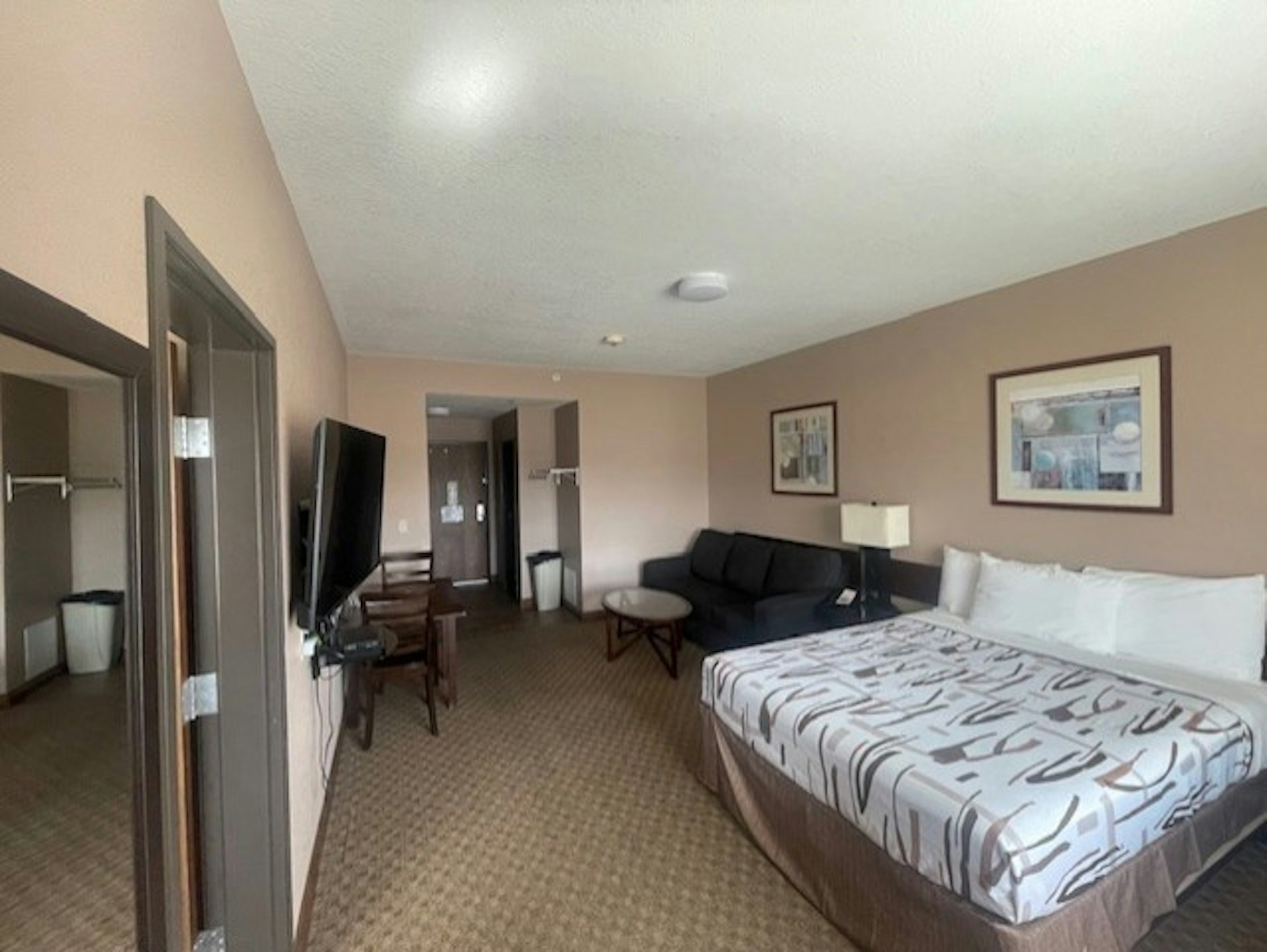 Bell Apos S Extended Stay And Suites 12/75