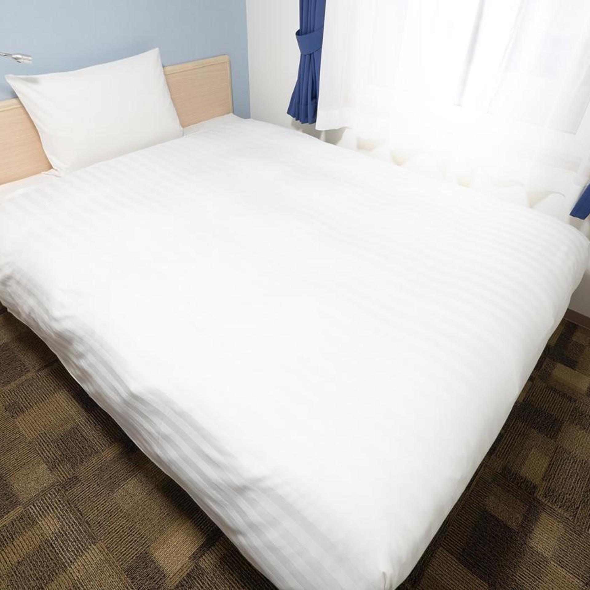 Room, Semi Double Bed, Smoking