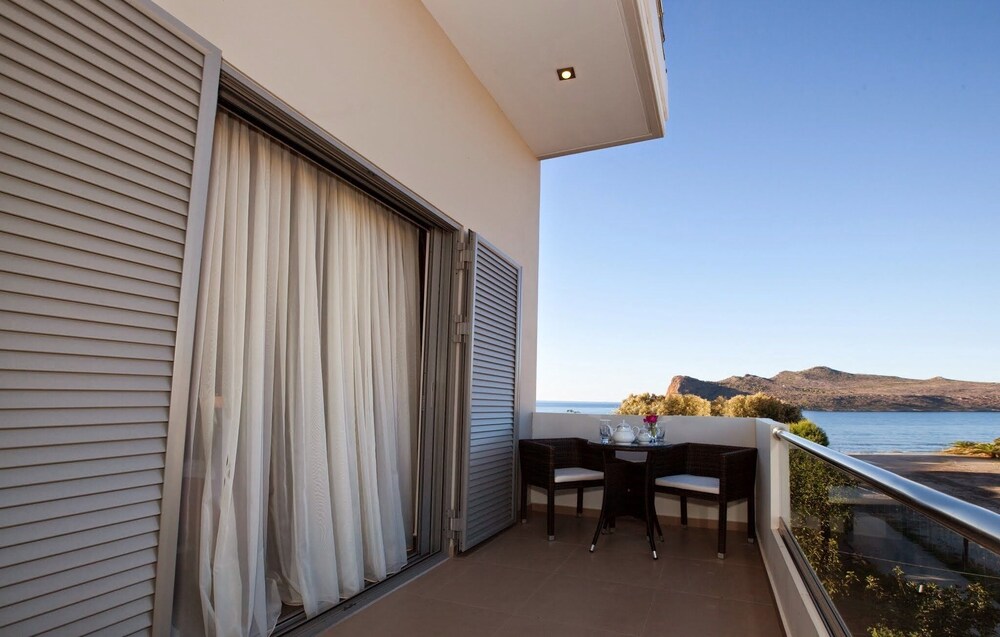 Sandy Point Villas Chania 42/50
