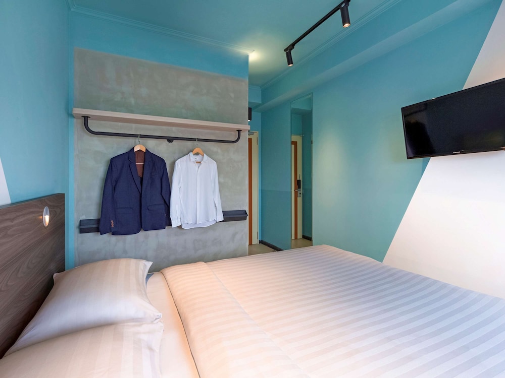STANDARD, DOUBLE BED