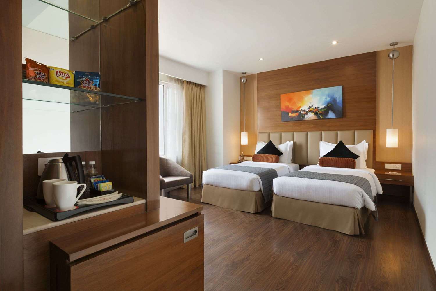 Ramada by Wyndham Ahmedabad 9/46