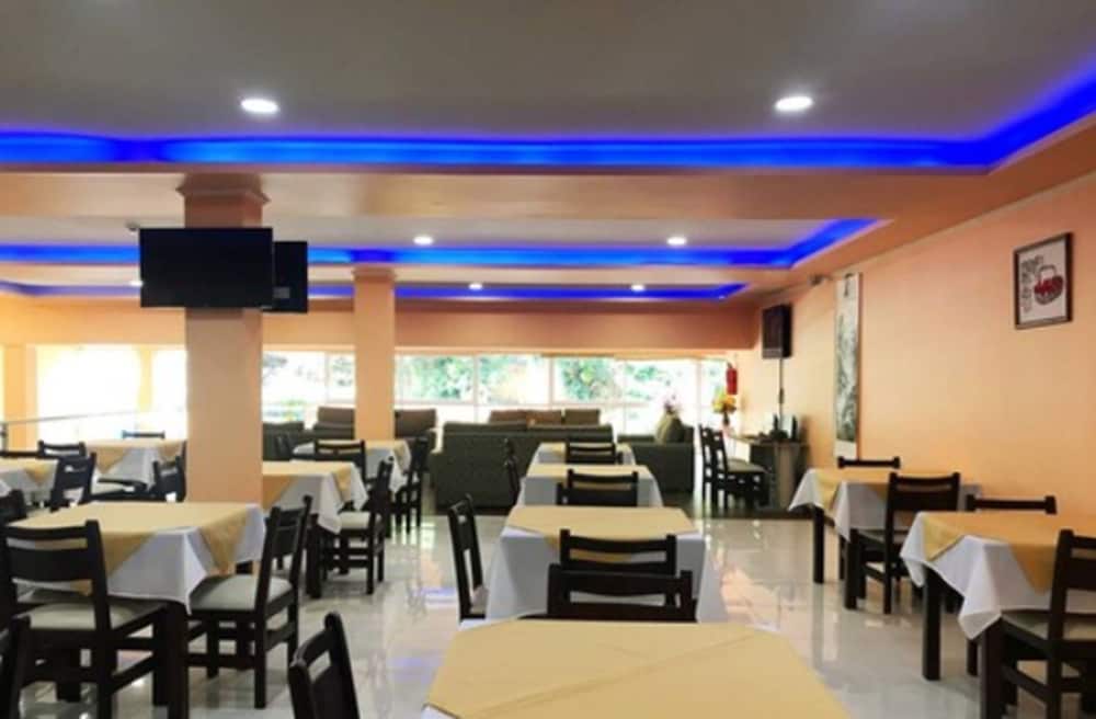 Hotel Amayal 35/50
