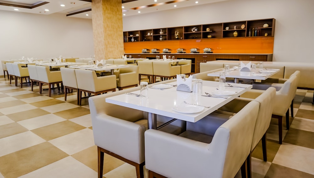 Siesta Navi Mumbai 29/41