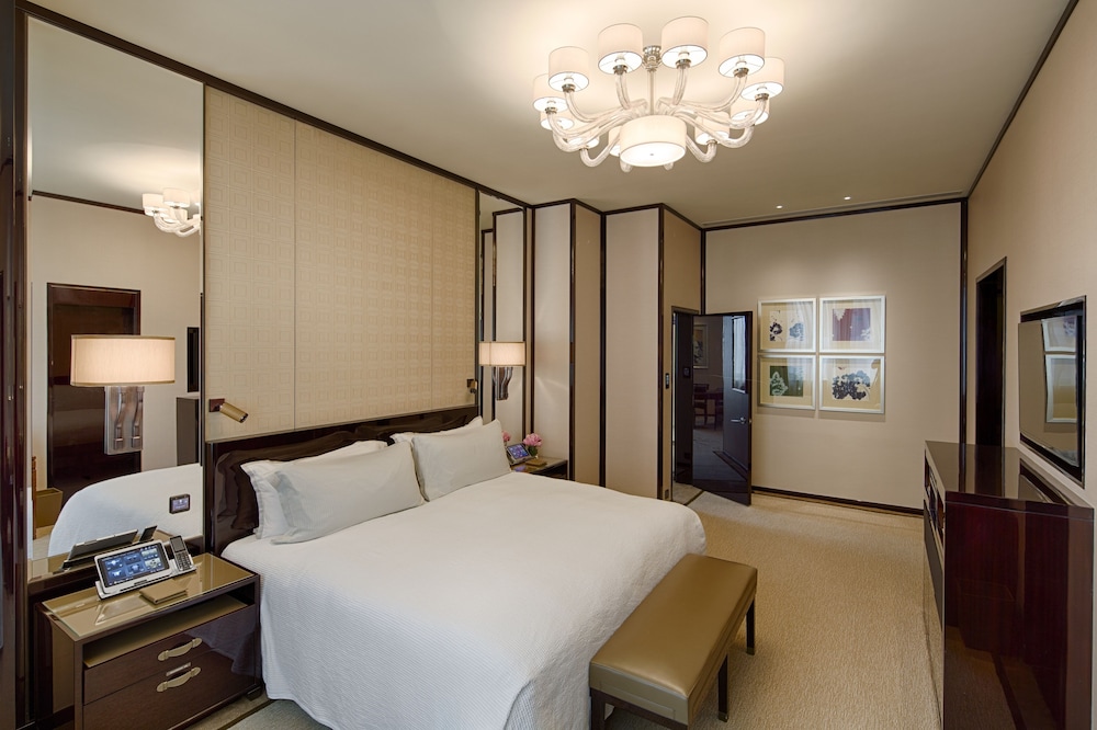 The Peninsula Hong Kong 8/44