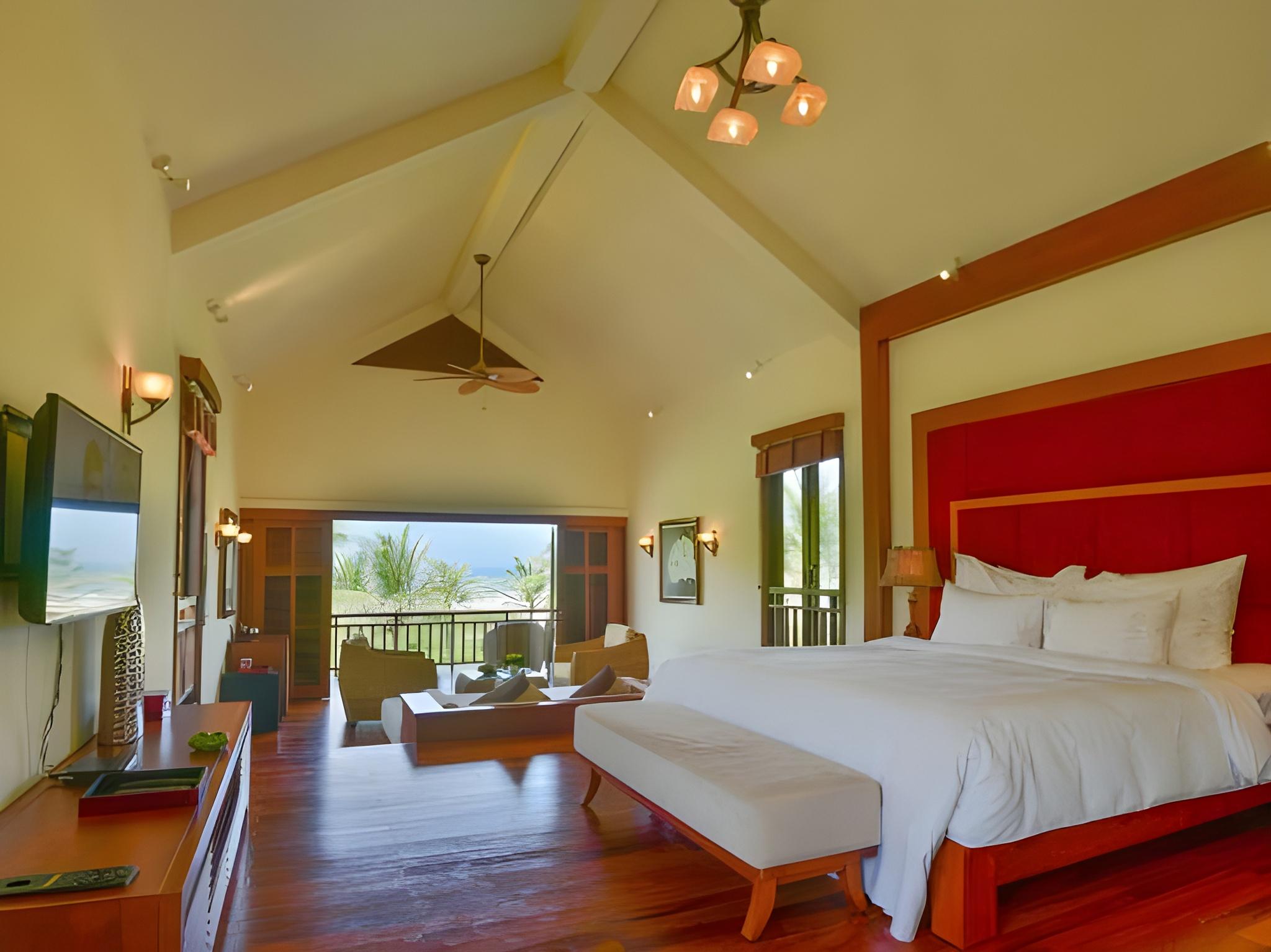 4 Bedrooms, Ocean Villa, 4 King Beds
