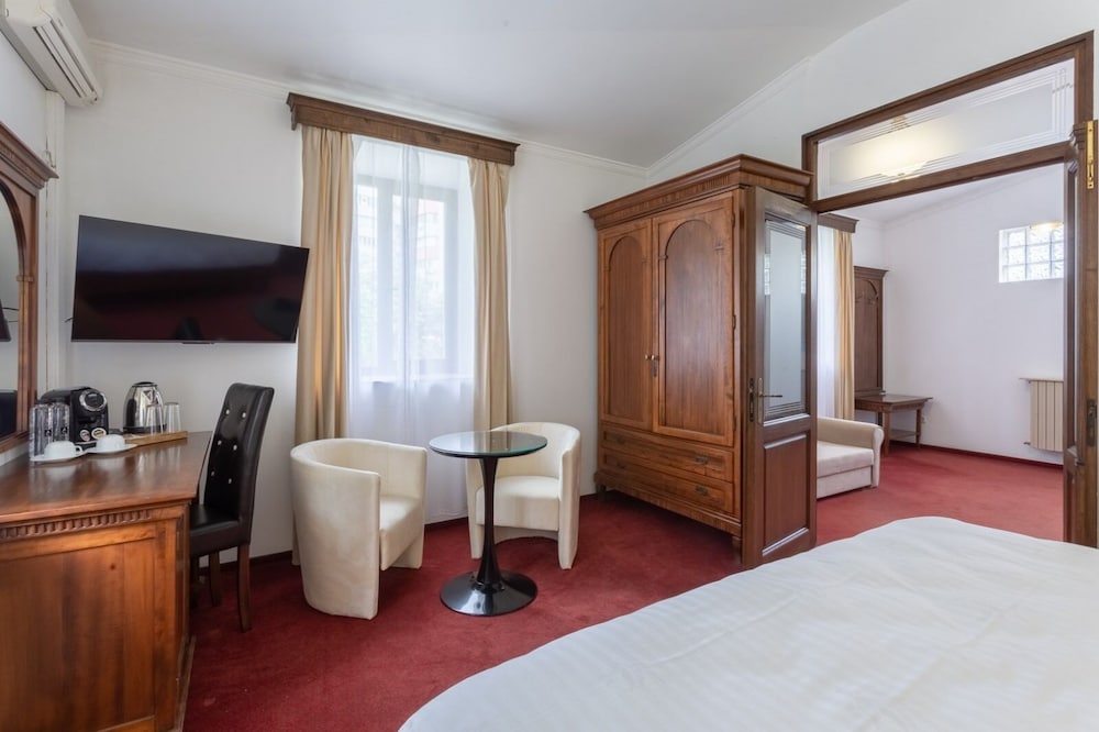 Arc de Triomphe By Residence Hotels 10/43