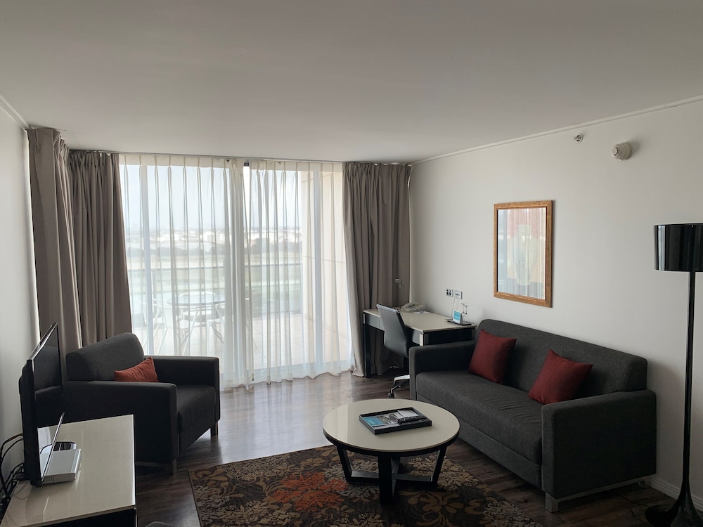 Nesuto Parramatta Apartment Hotel 50/67