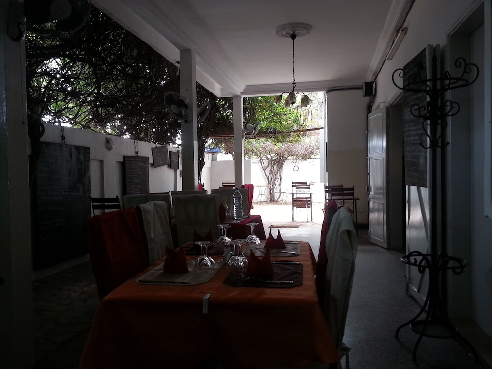 Hotel Restaurant Coté Sud 76/100