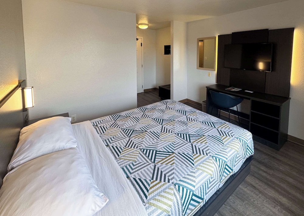 Motel6 Glenview, IL - Chicago North 36/60