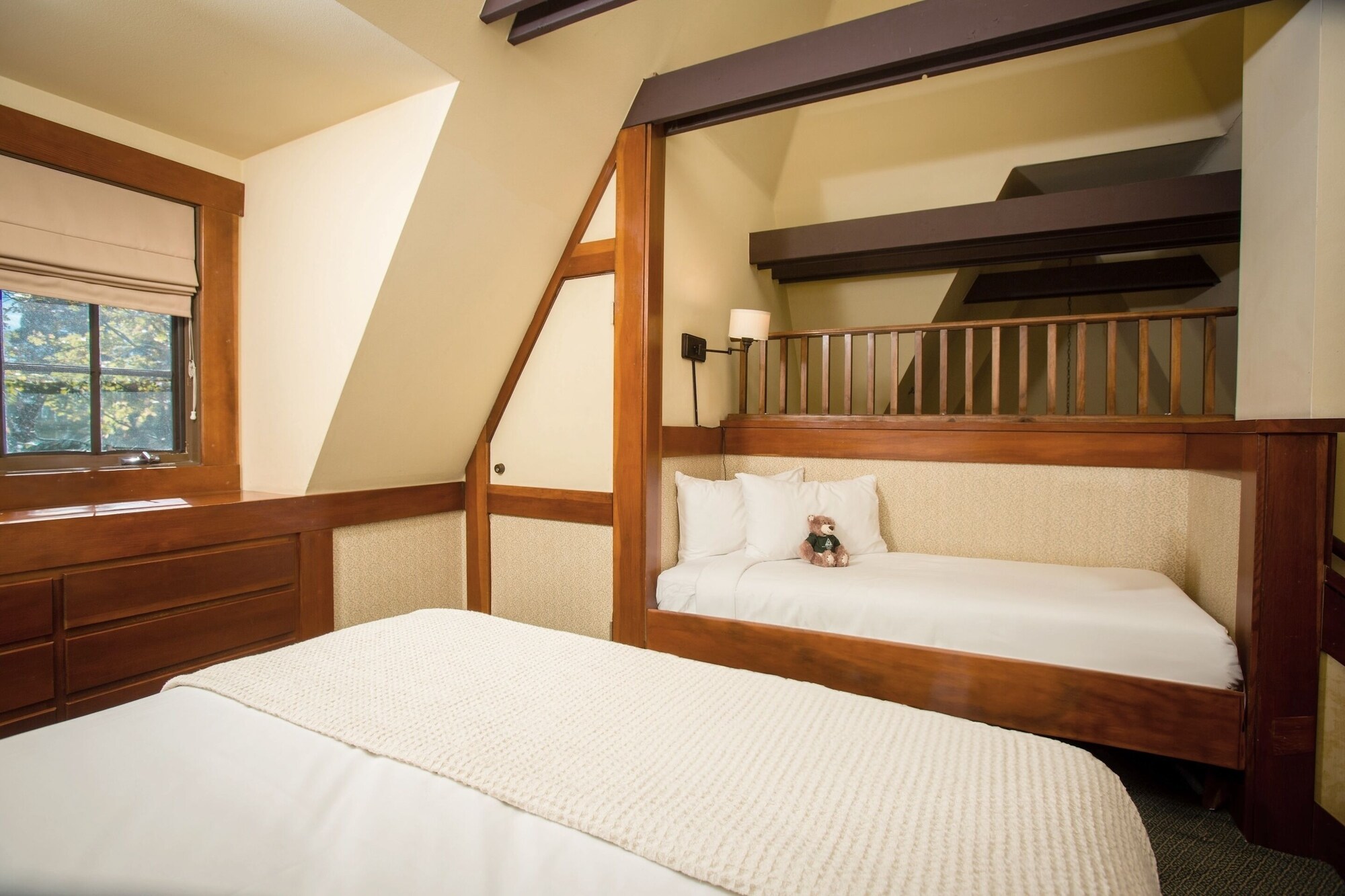 2 BEDROOMS, PREMIUM, CHALET, 2 BATHROOMS