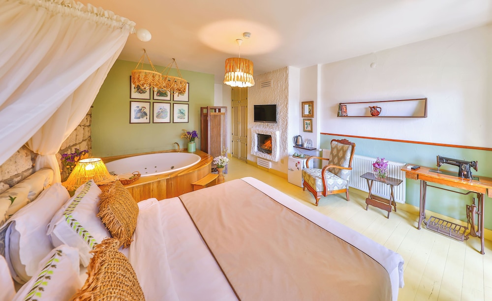 Palas Alacati - Adults Only 16/50