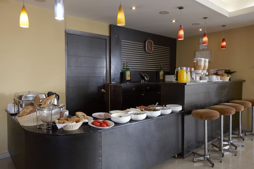 Zoukotel Hotel 39/50
