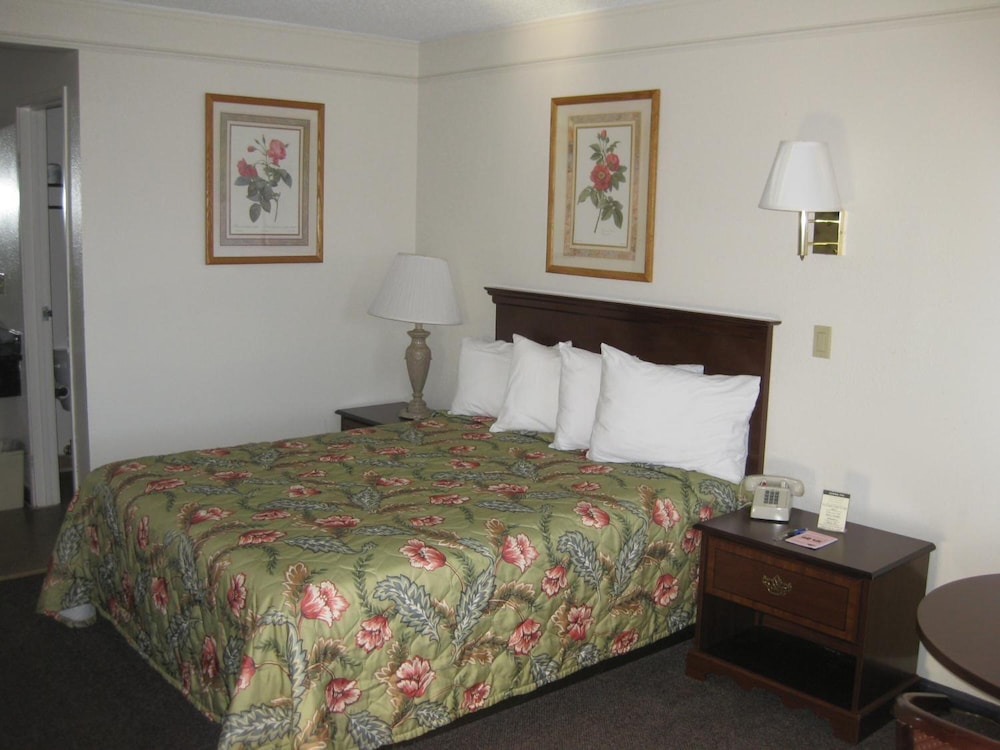 Sunrise Inn 21/59
