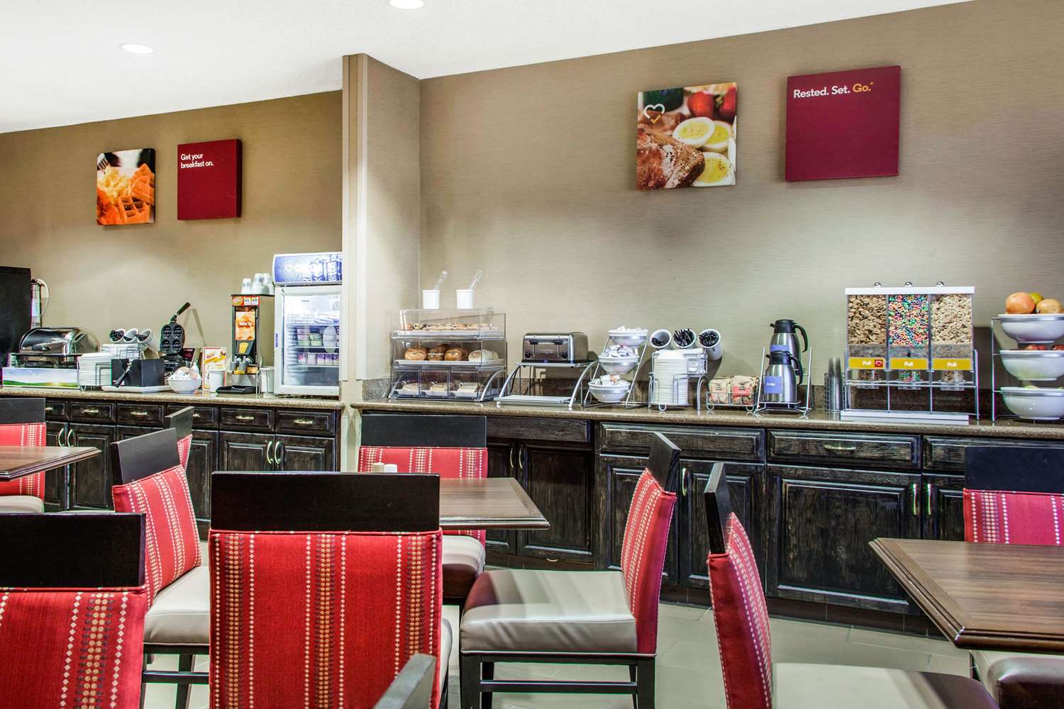 Fairfield Inn & Suites by Marriott Scottsdale Old Town 10/14