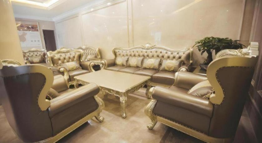 Vienna Hotel (Shanghai Sijing Metro Station) photo5