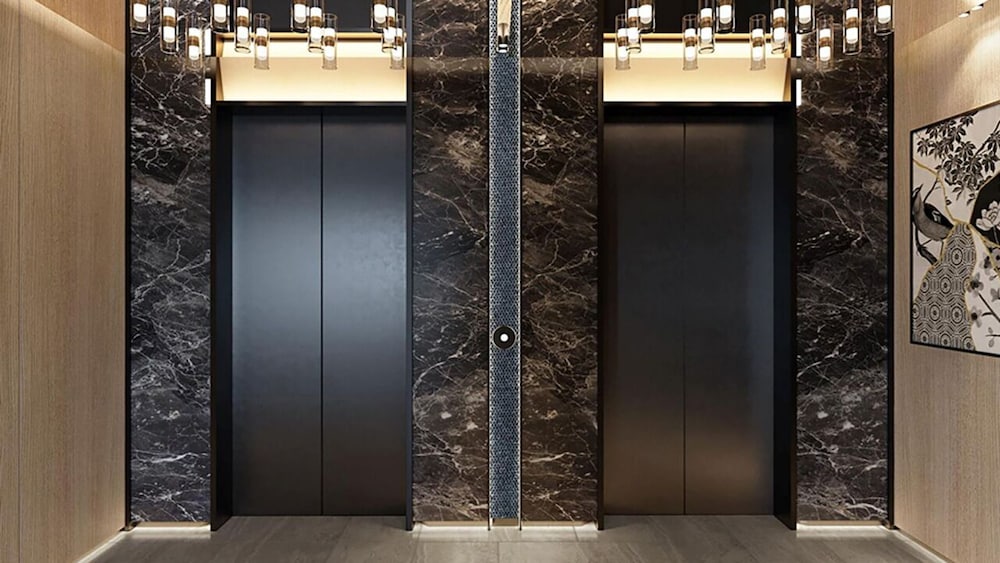 Ramada by Wyndham Bangkok Sukhumvit 11 10/83