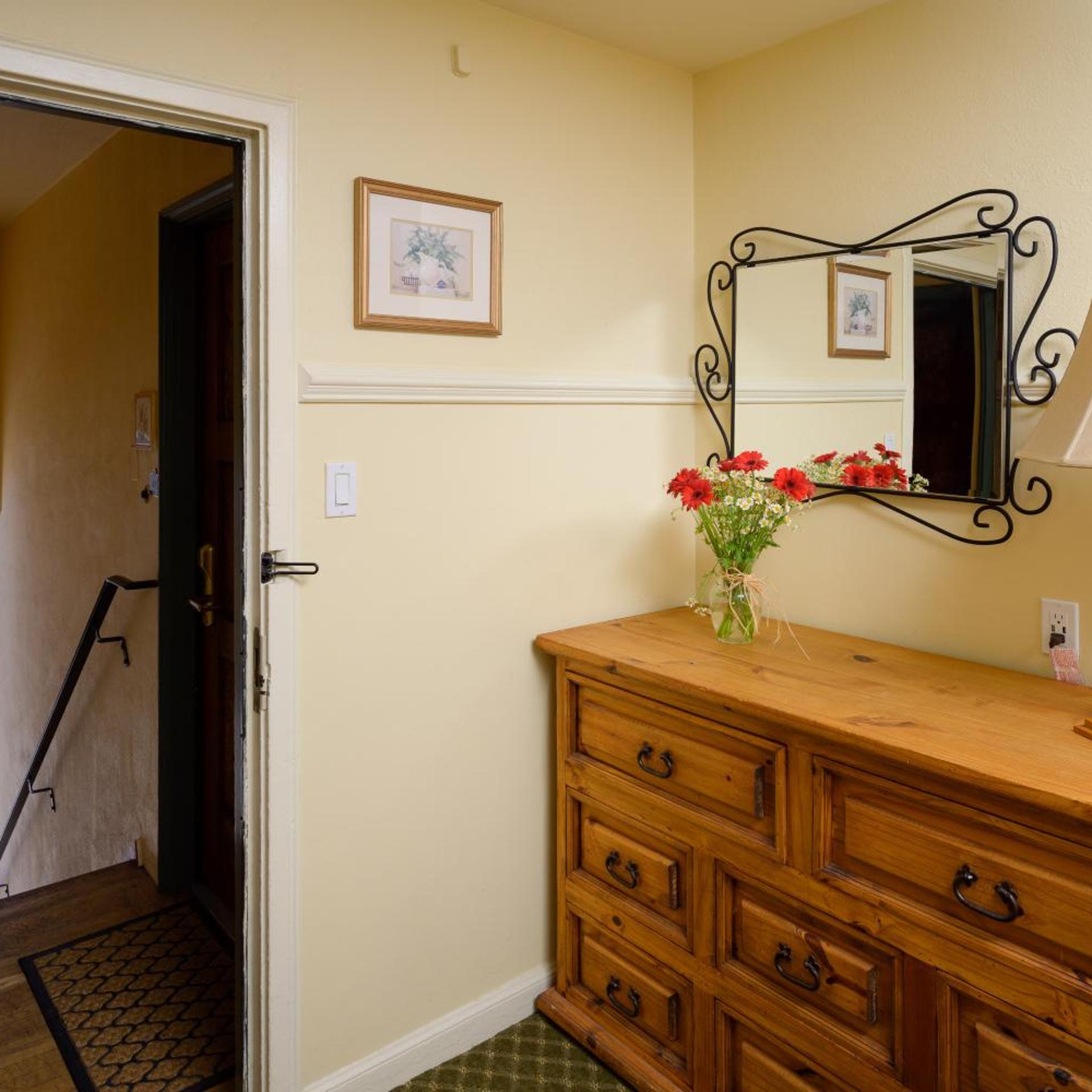 Marina Motel 6/50