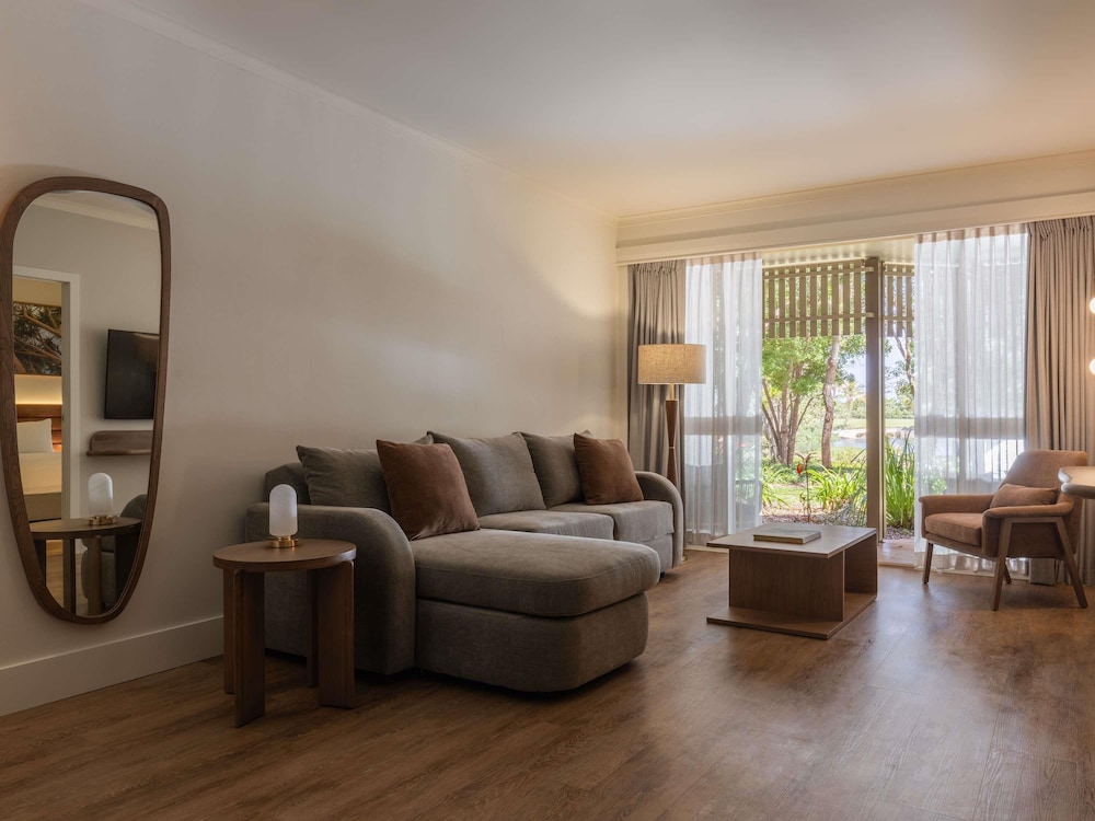 Novotel Sunshine Coast Resort 31/50